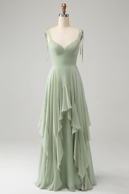 Robe de demoiselle d'honneur en mousseline matcha coupe trapèze à fines bretelles avec volants