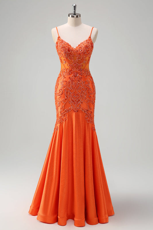 Robe de bal longue sirène orange à fines bretelles et perles