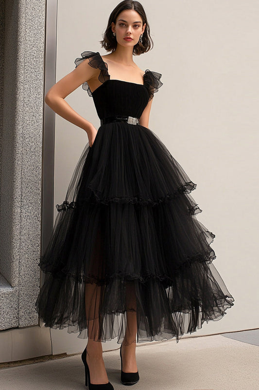 Robe de soirée trapèze en tulle noir à bretelles spaghetti