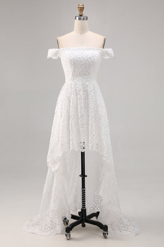 Robe de mariée bohème asymétrique courte devant longue derrière en dentelle blanche à épaules dénudées