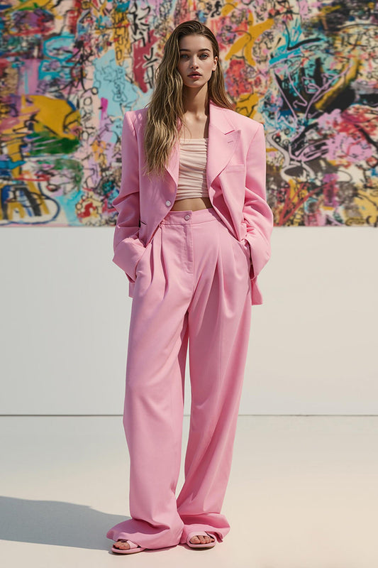 Costumes de bal pour femmes en satin rose avec revers pointus et poches