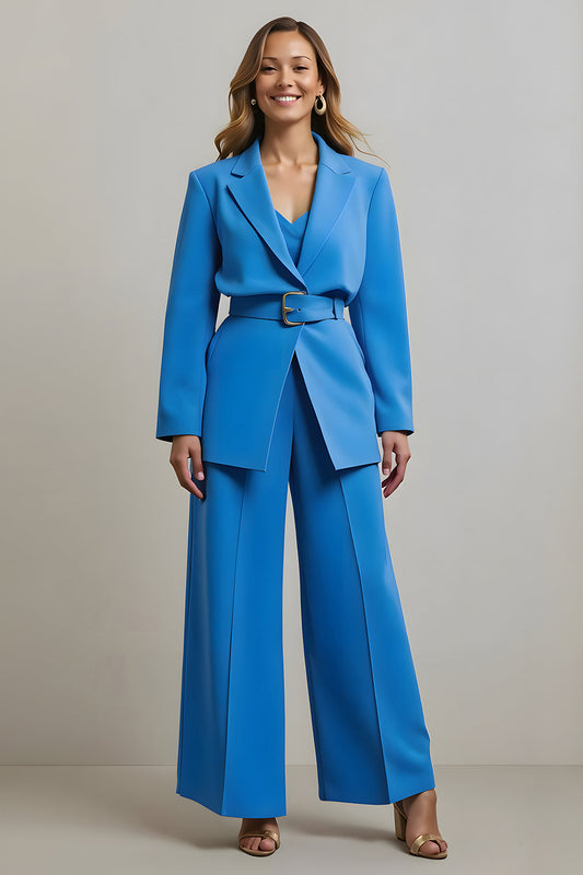 Costume de bal deux pièces bleu à revers crantés avec ceinture pour femme
