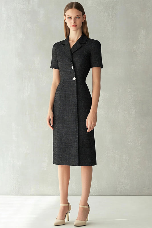 Vestido de trabajo midi con solapa con muescas y vaina negra