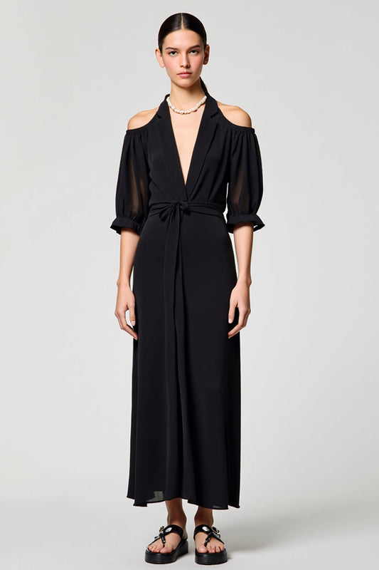 Robe de soirée longue trapèze noire avec épaules dénudées