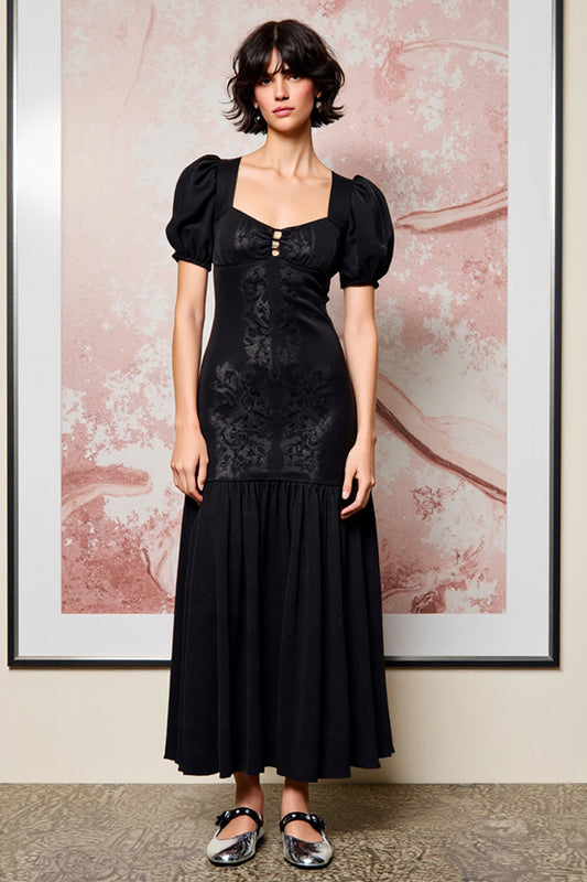Robe trapèze noire en dentelle à manches bouffantes pour invitée de mariage