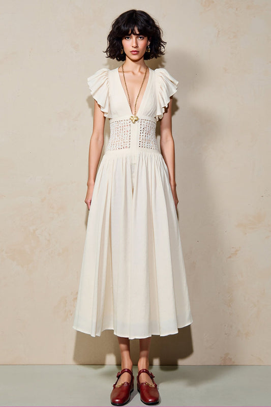 Robe de mariée invité en ligne A à col en V blanc et manches à volants