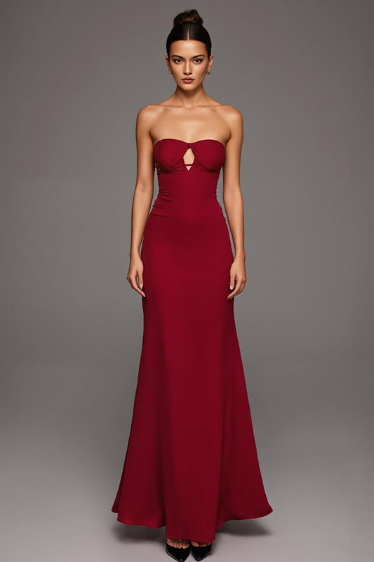 Robe de soirée sirène rouge découpée bustier