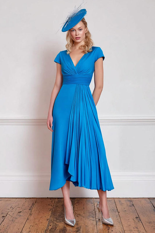 Robe de mère de la mariée plissée en mousseline bleue col en V coupe trapèze