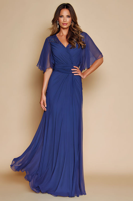 Robe longue de mère de la mariée bleu foncé, trapèze, fluide, décolleté en V, avec manches