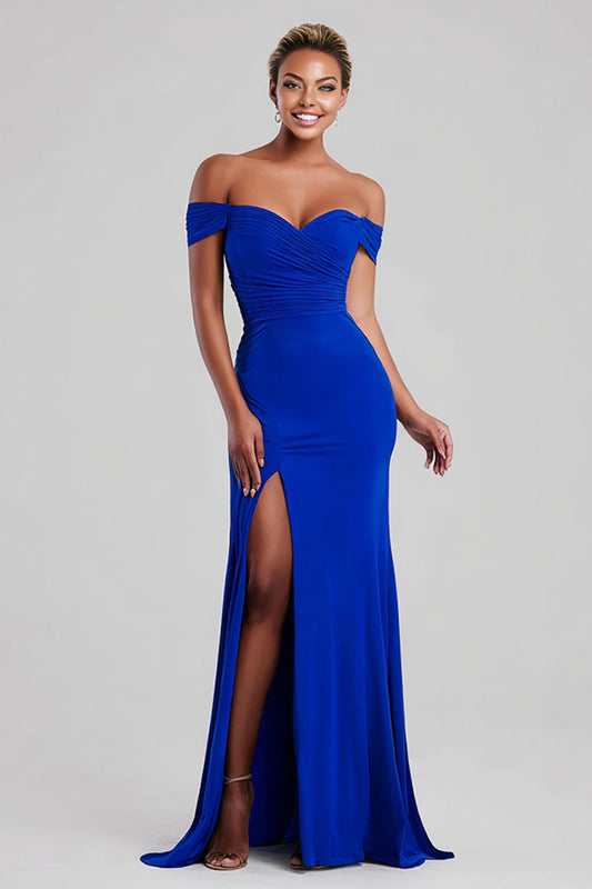 Robe de soirée longue fourreau bleu roi, épaules dénudées, avec fente