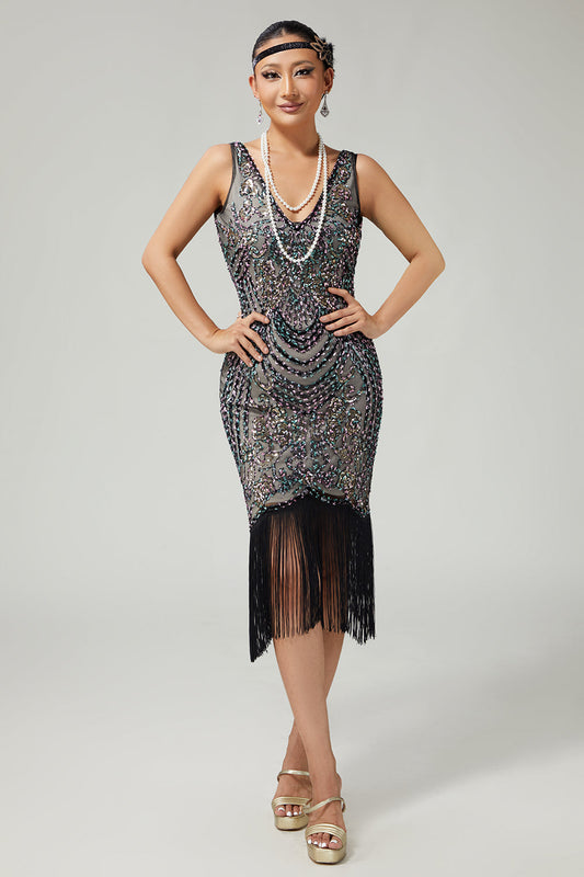 Robe noire moulante à franges et sequins des années 20