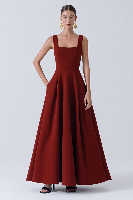 Robe longue de soirée de mariage en satin bordeaux coupe trapèze avec poches