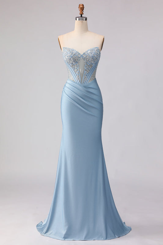 Robe de bal longue sirène bustier bleu ciel, corsage perlé et paillettes