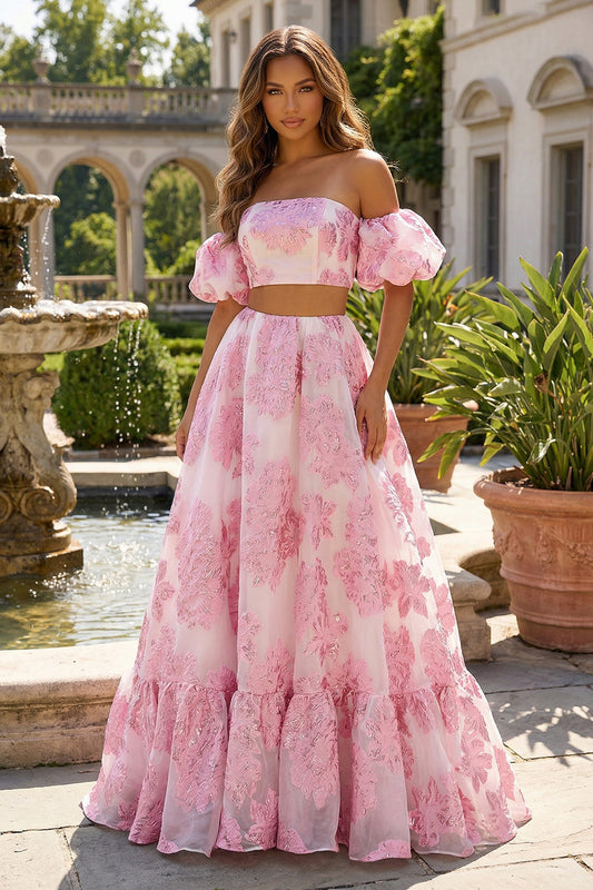 Robe longue évasée rose en jacquard, avec épaules dénudées et dos lacé