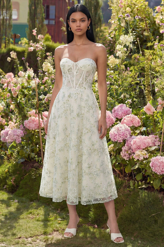 Robe midi en tulle ligne A bustier corset appliqué vert clair