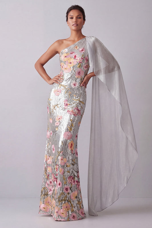 Robe longue de mère de la mariée asymétrique ornée de sequins floraux argentés étincelants avec cape latérale