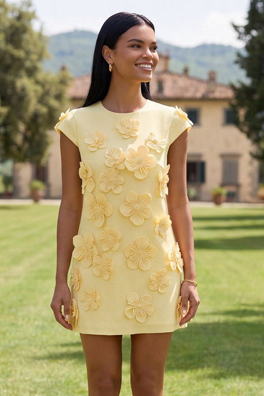 Yellow Round Neck Bodycon Homecoming Dress with 3D Flowers