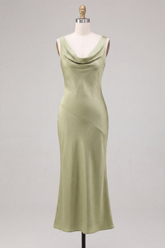Robe midi sirène en satin vert clair à col bénitier