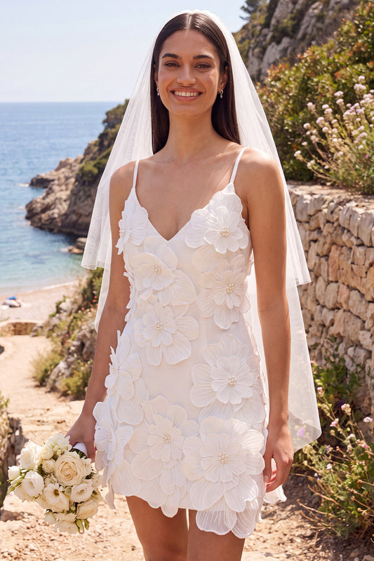 Robe de mariée mini fourreau blanche col en V avec fleur 3D