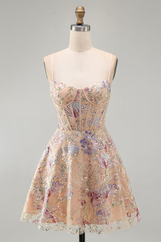 Robe de bal courte abricot trapèze à sequins, corset et broderie florale