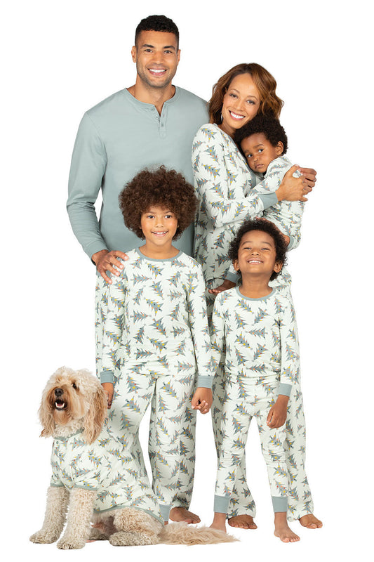 Ensemble de pyjamas de Noël assortis pour la famille avec imprimé sapin de Noël gris vert