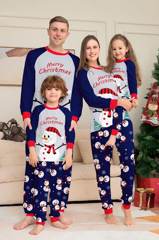 Pyjamas de Noël assortis pour toute la famille avec imprimé bonhomme de neige gris bleu