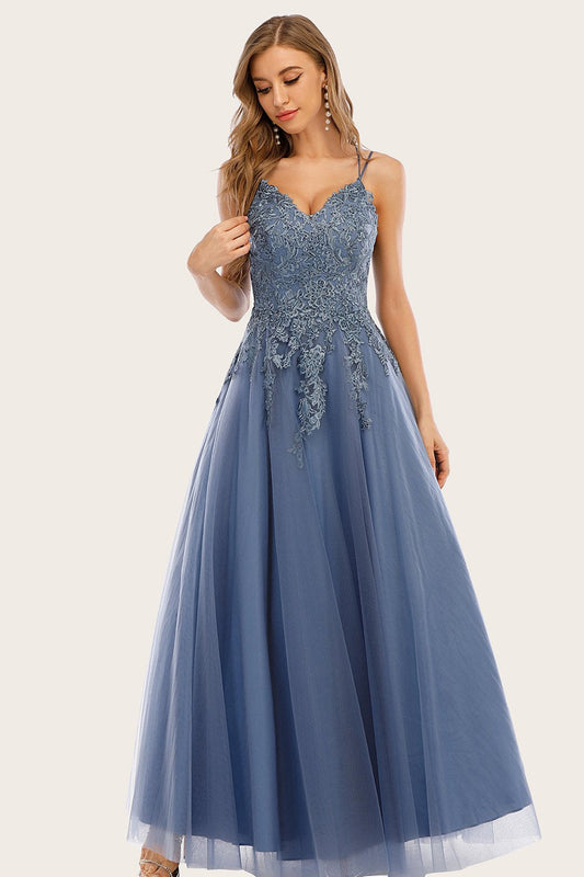 Robe longue de bal bleu poudré avec dentelle