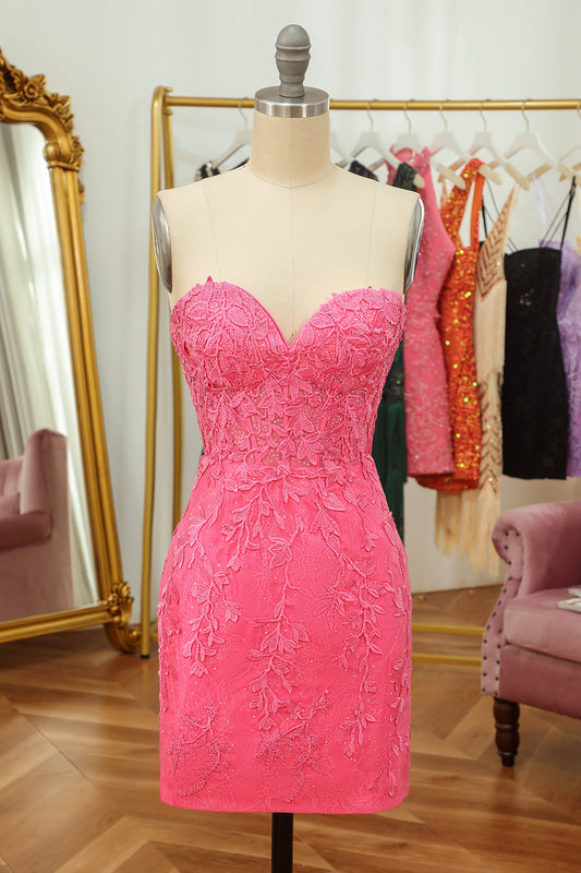 Vestido Cóctel Corto Rosa Ceñido con Apliques