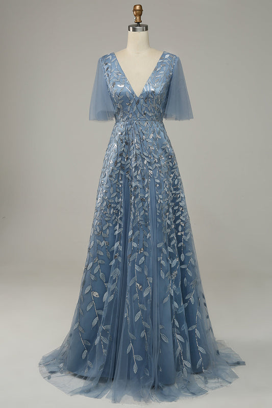 Robe de bal en tulle bleu-gris à feuilles brodées