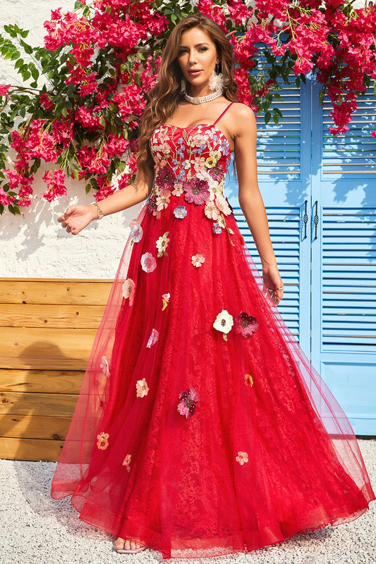 Robe de bal longue bordeaux coupe évasée à bretelles spaghetti avec applications