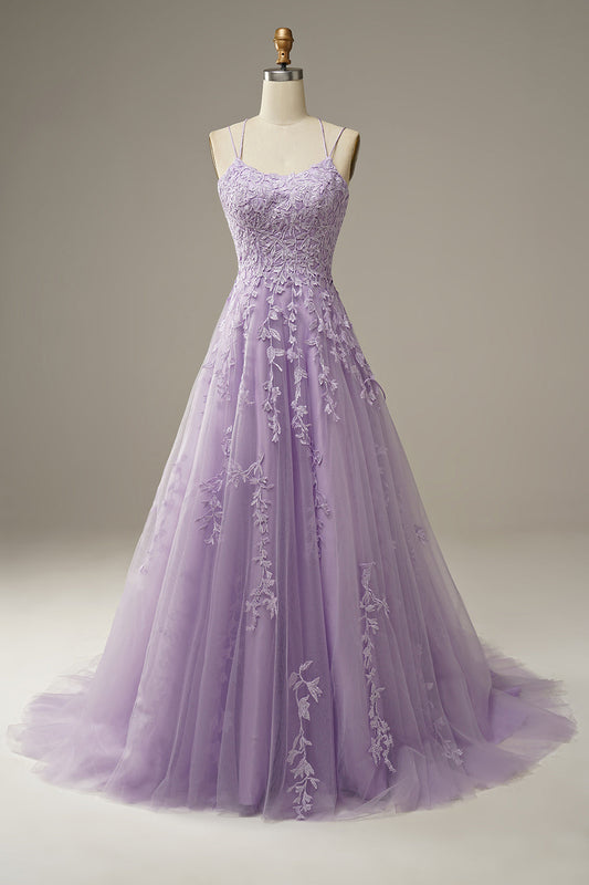 Robe de bal trapèze en tulle violet avec appliques