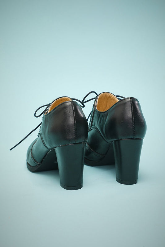 Talons épais en cuir noir