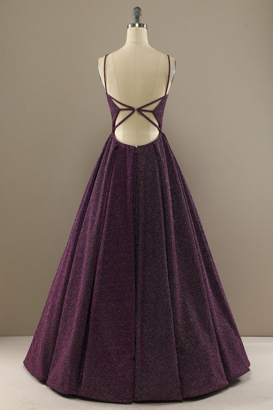 Charmante robe de bal violette trapèze avec fente sur le devant