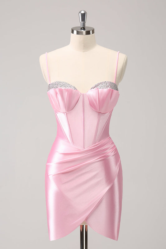 Robe de bal moulante rose étincelante à fines bretelles avec perles