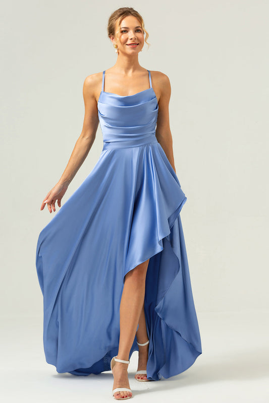 Robe de demoiselle d'honneur asymétrique en satin bleu à col bénitier avec fente