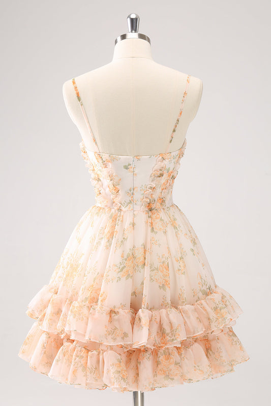 Robe de bal courte évasée jaune avec volants et torsade florale sur le devant