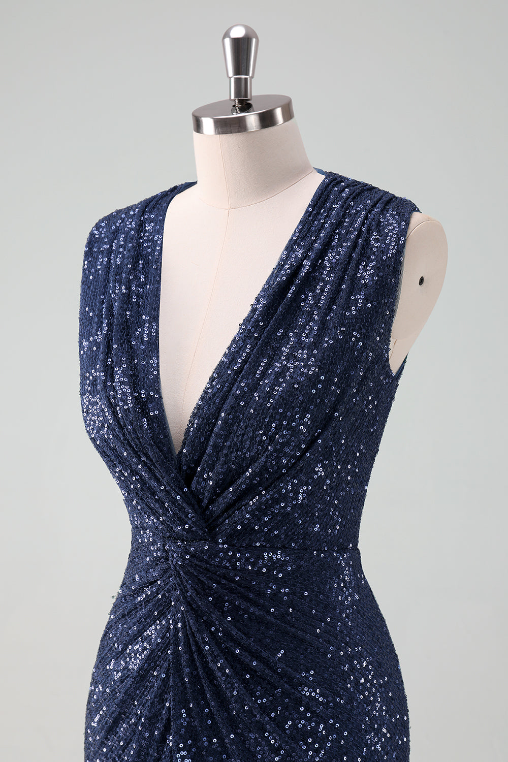 Sparkly Navy Sheath Sequins Ruched Choir Dress with Slit