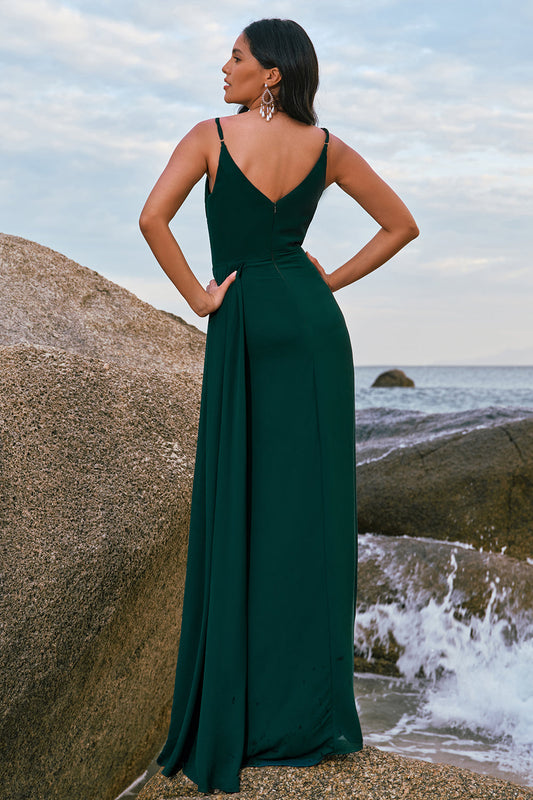 Robe longue de demoiselle d'honneur vert foncé coupe évasée à bretelles spaghetti, froncée avec fente
