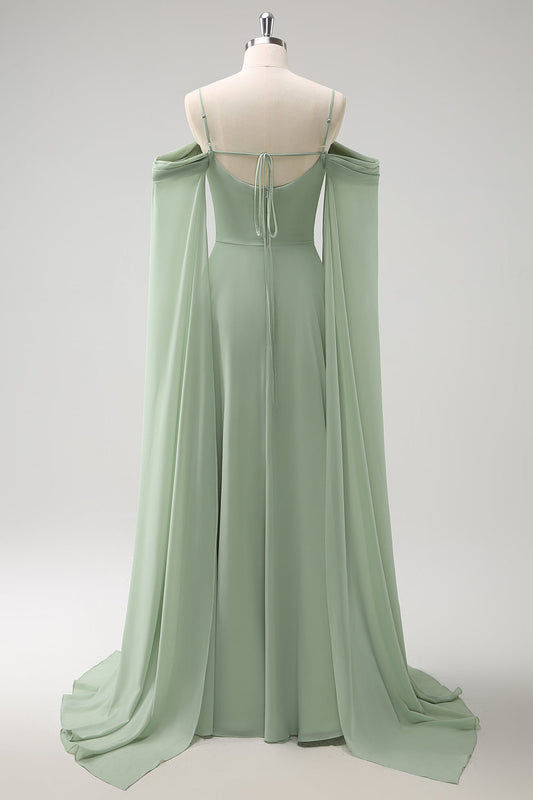 Robe longue de demoiselle d'honneur trapèze en mousseline vert clair à épaules dénudées et manches amovibles