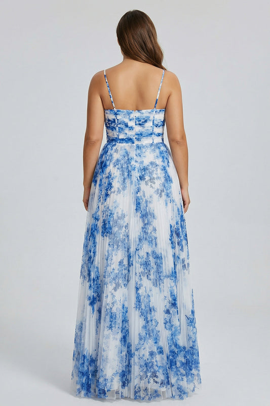 Robe de demoiselle d'honneur plissée trapèze de grande taille à fines bretelles avec fleurs blanches et bleues