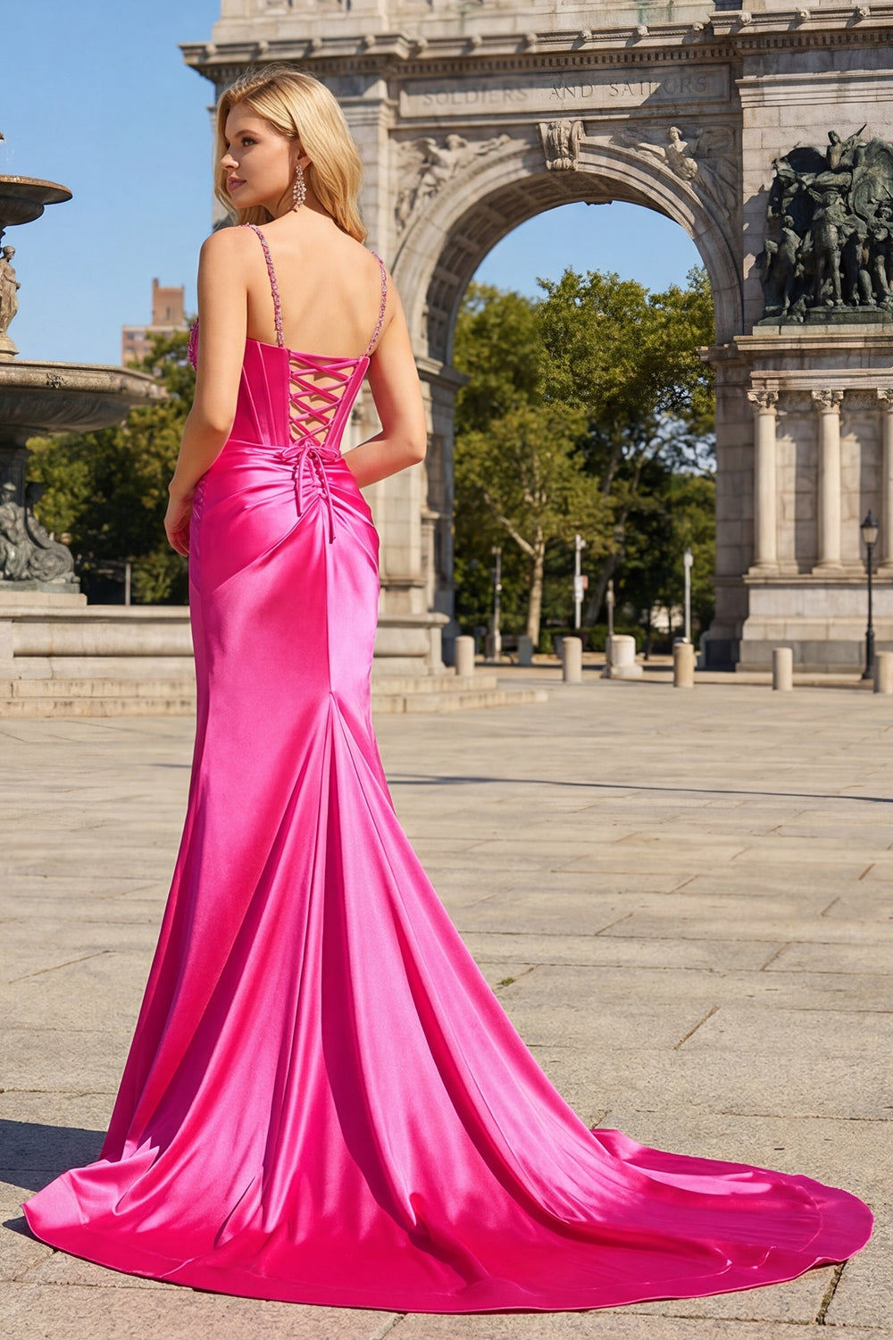 Robe de Bal Sirène Vert Sauge à Bretelles Fines avec Corset et Paillettes, Fendue
