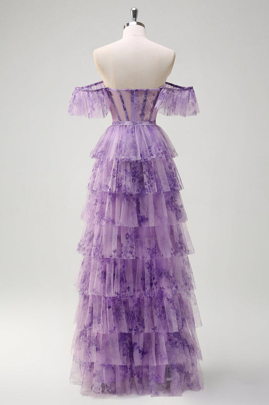 Robe de bal longue lilas coupe trapèze avec corset épaules dénudées, volants fleuris et fente
