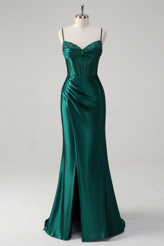 Robe de bal sirène longue vert foncé pailletée avec corset, perles et fente