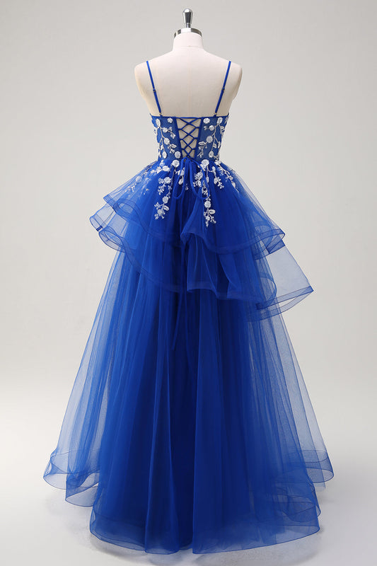 Robe de bal longue évasée bleu roi à volants, avec appliques et paillettes