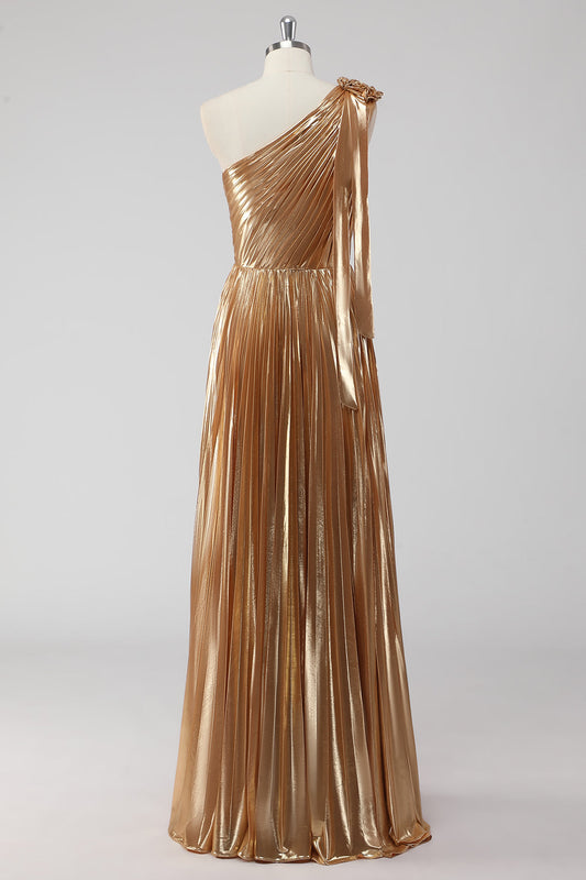 Robe de Soirée Plissée Asymétrique Épaule Dénudée en Satin Métallisé Doré Coupe A-line