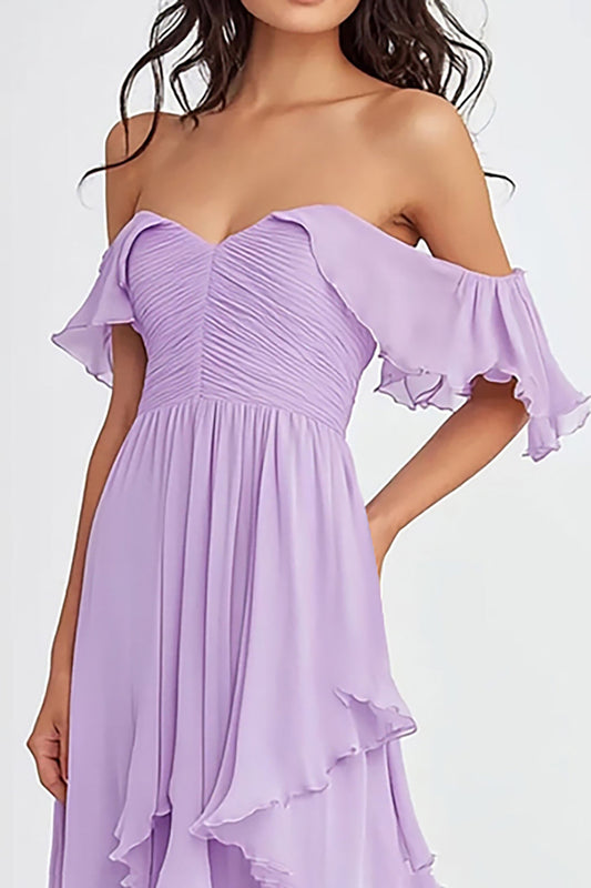 Robe de soirée trapèze lilas à volants et plis, épaules dénudées