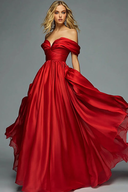 Robe de bal plissée trapèze rouge à épaules dénudées