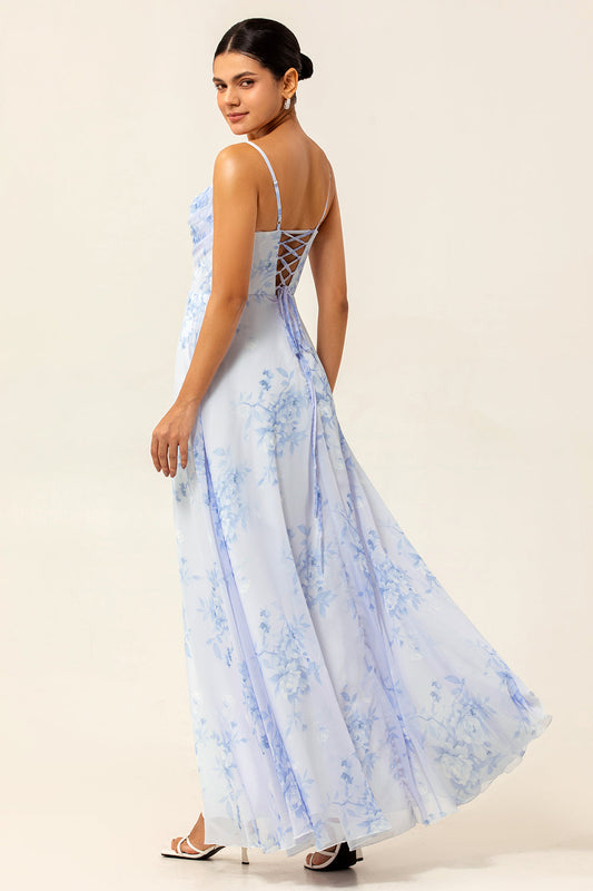 Robe de demoiselle d'honneur longue bleu floral à bretelles spaghetti, coupe évasée, avec fente