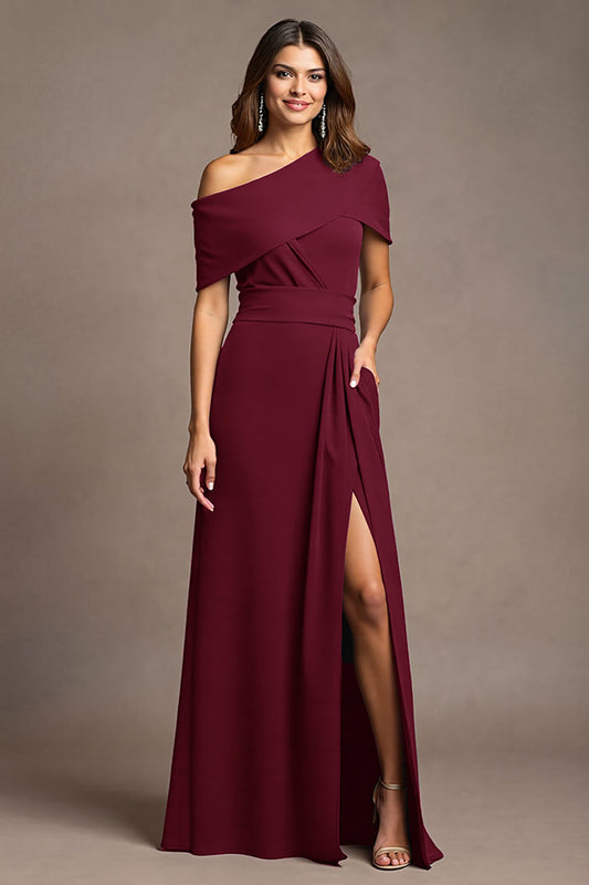 Robe longue de mère de la mariée coupe évasée bordeaux avec fente