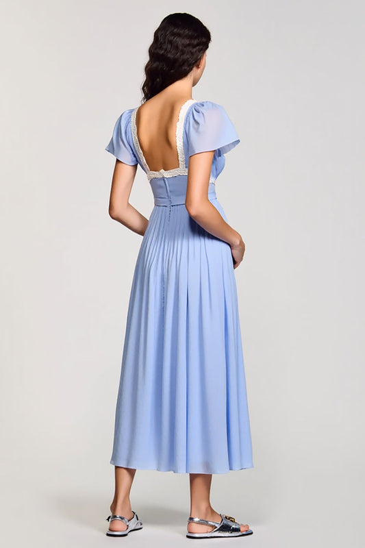 Robe longue de cérémonie bleu clair avec ceinture